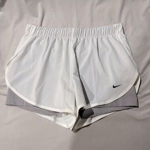 NWT Nike Athletic Running Shorts size XL. Built in Shorts